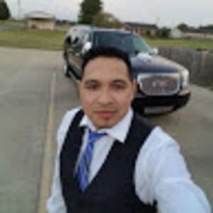 Meet your Posher, Moises